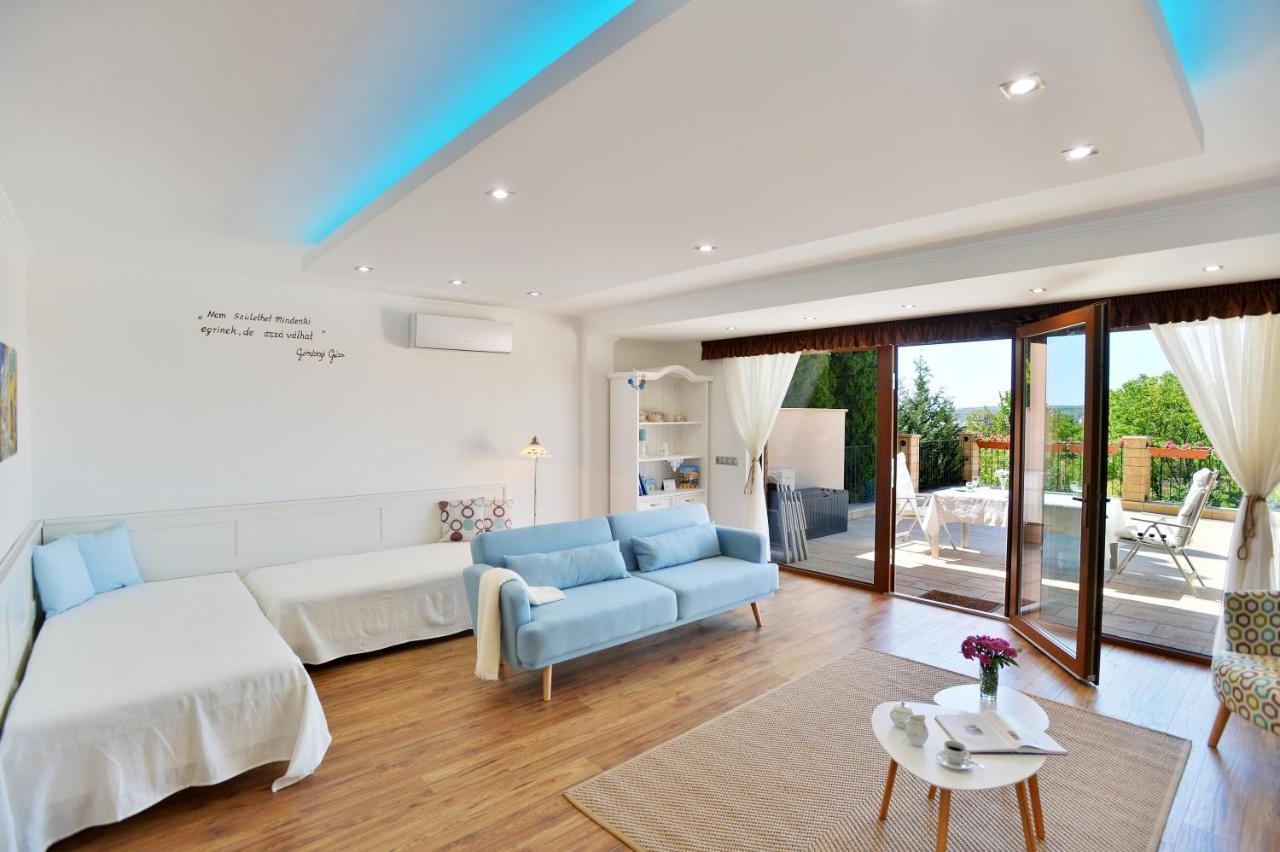 Egri Otthonom Vendeghaz Hotel Екстериор снимка